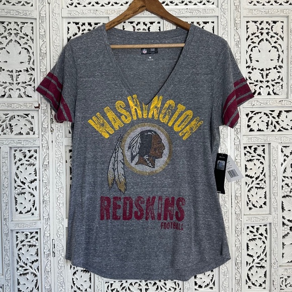NWT Washington Redskins Commanders NFL Team Apparel V Neck Bedazzled T Shirt - Picture 1 of 6